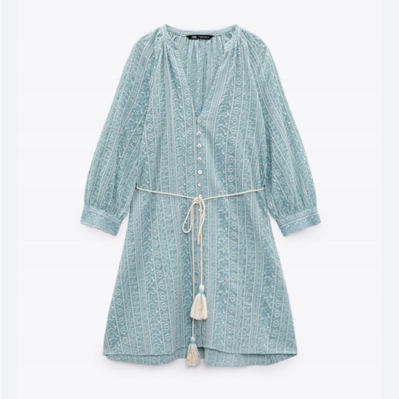Zara Belted Embroidered Dress - Effortless Style with Bohemian Flair - Picture 4 of 11